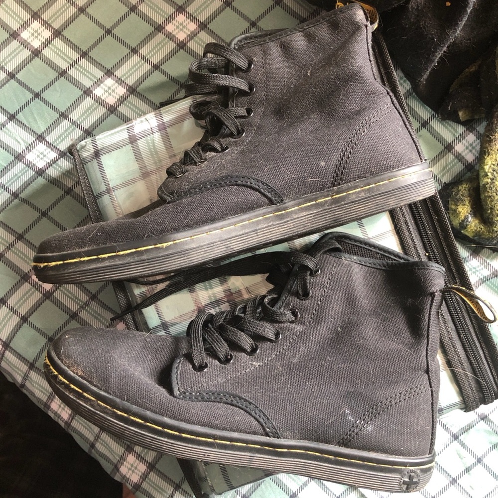 Dr. Martens canvas shoes/boots